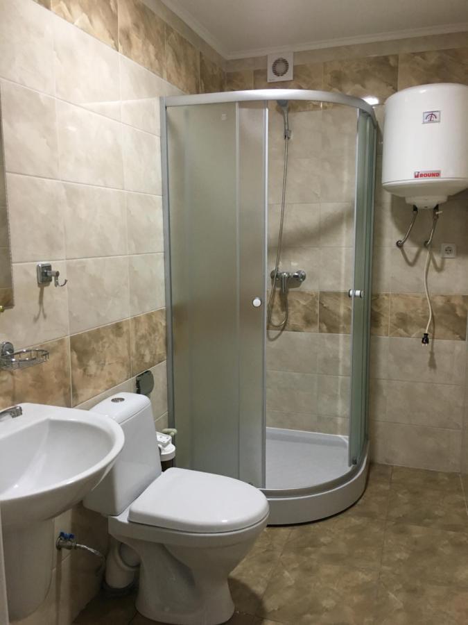 Hotel Elegia Тростянець Екстер'єр фото