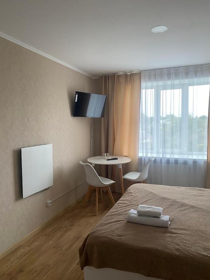 Hotel Elegia Тростянець Екстер'єр фото