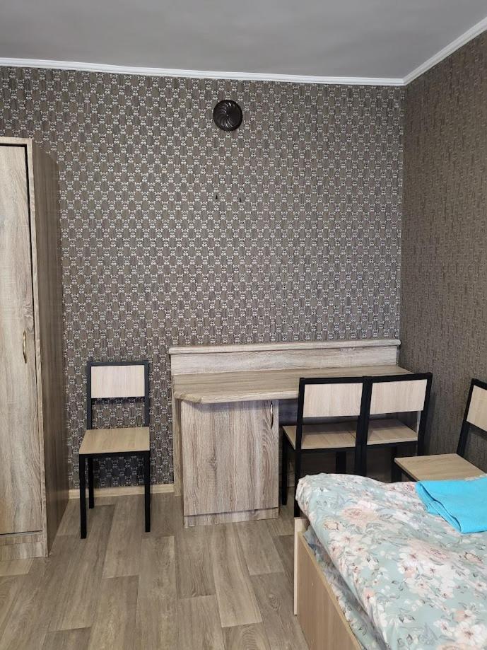 Hotel Elegia Тростянець Екстер'єр фото